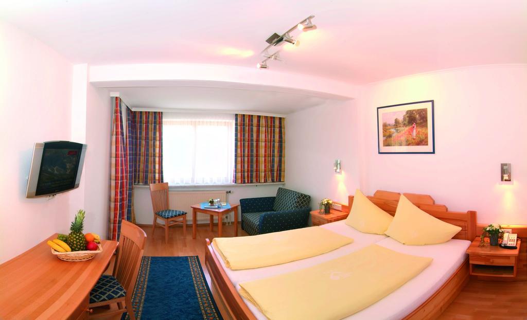 Hotel Gartnerkofel Sonnenalpe Nassfeld Exterior foto